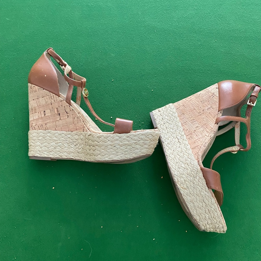 Michael Kors Beige Wedge size 8.5